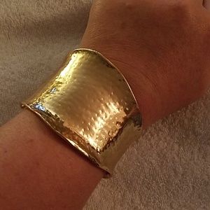 Gold bangle bracelet Chico's